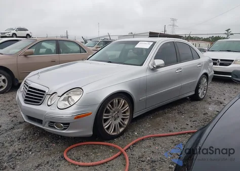 2008 Mercedes-Benz E 350 из США, поврежденный, VIN WDBUF56X78B293136